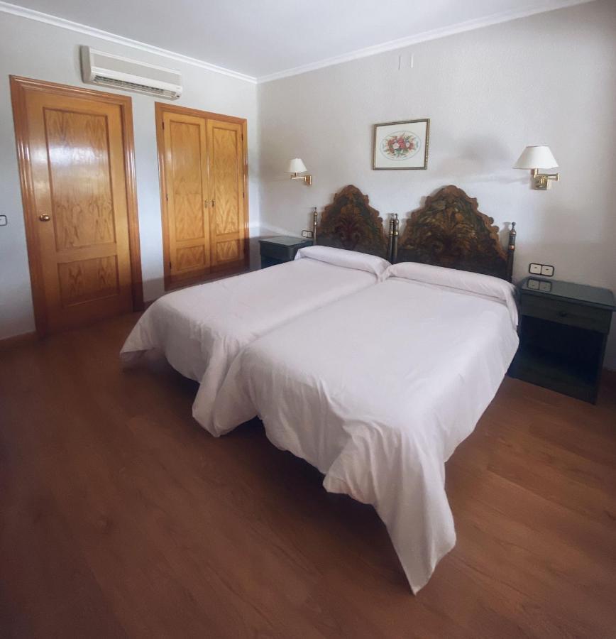Hotel Salvador Bailen Ngoại thất bức ảnh
