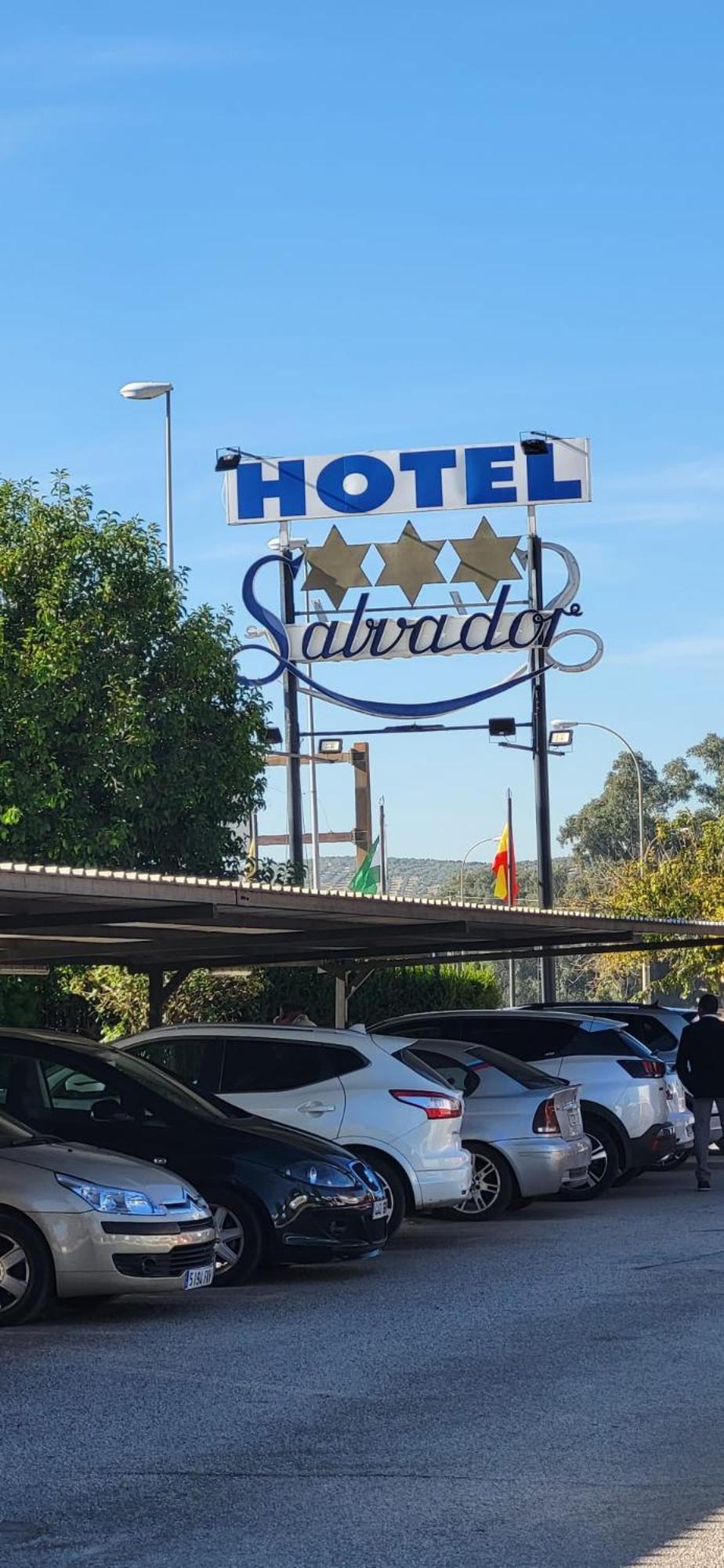 Hotel Salvador Bailen Ngoại thất bức ảnh